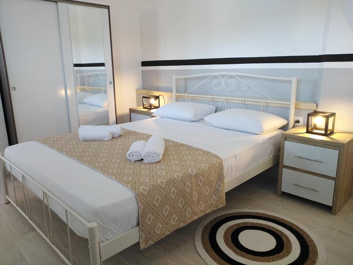 Apartment With Pool In Tzanata Kefalonia Dhimisianáta Екстериор снимка
