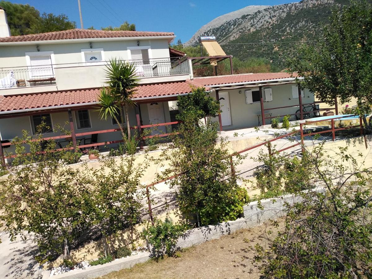Apartment With Pool In Tzanata Kefalonia Dhimisianáta Екстериор снимка